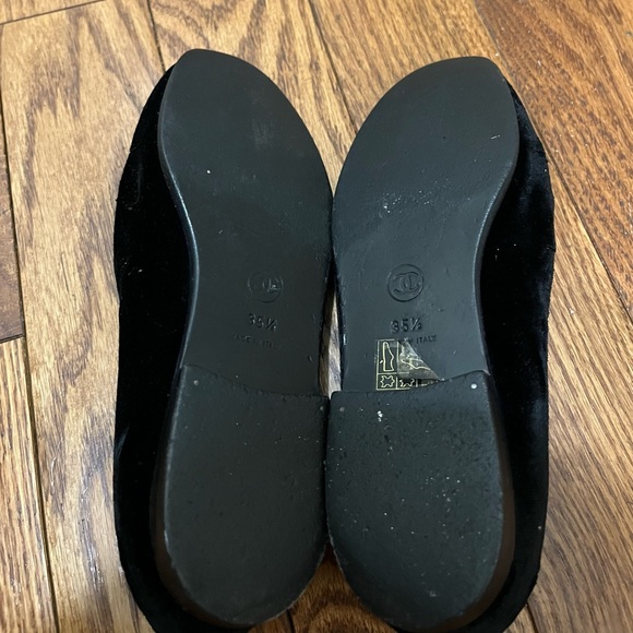 RARE Black Chanel Velvet Loafers 35.5 - Picture 3 of 6